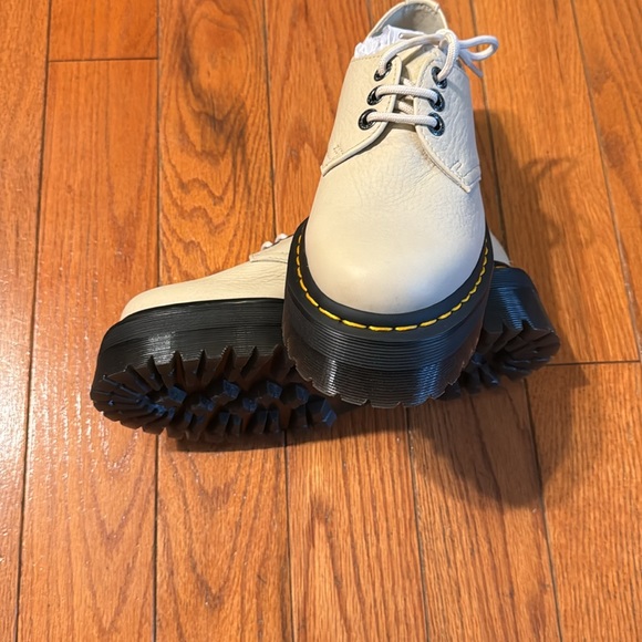 NWT Dr Martens 1461 Quad II Parchment Beige - 7 - Picture 5 of 9